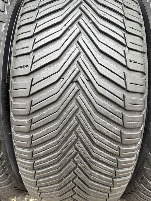 235/60 R18 Michelin CroosClimate 2 4шт. 2023