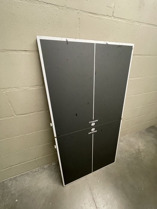 Pequena mesa pingpong portatil