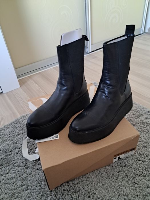 Сапоги,ботинки Zara 37 размер. Кожаные