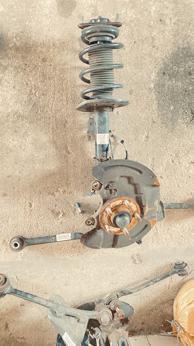 Zwrotnica Mustang gt 6