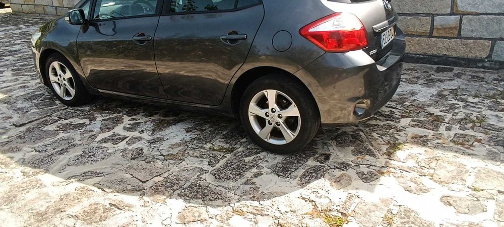 Toyota Auris 2011 1.4 D4D 90cv 162.000km