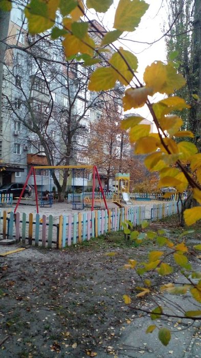 1-кімн.квартира.40 кв.м. 2/9 Центр. Набережна