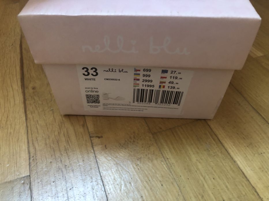 Buty komunijne 33