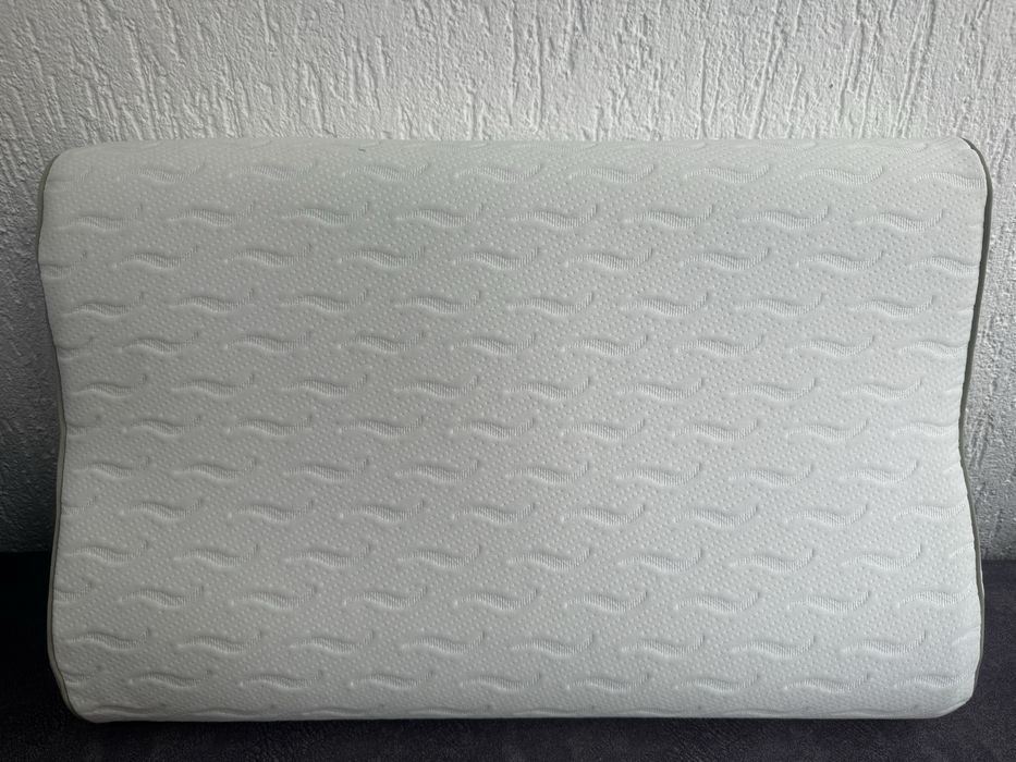 Подушка з Jysk Kyrkja 40 *60*11/9 cm