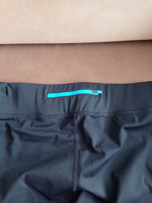 Leginsy L, fitnes, sport.