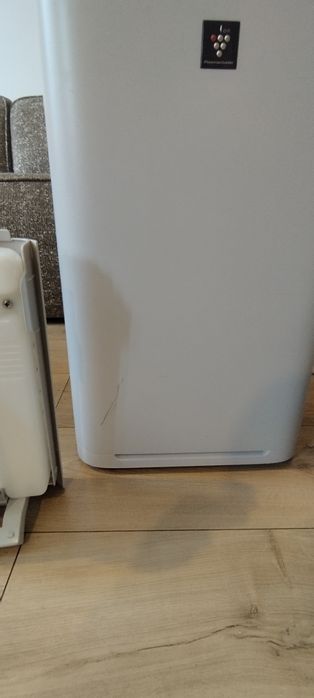 Oczyszczcz powietrza Sharp plasmacluster  UA-HG50-E-L