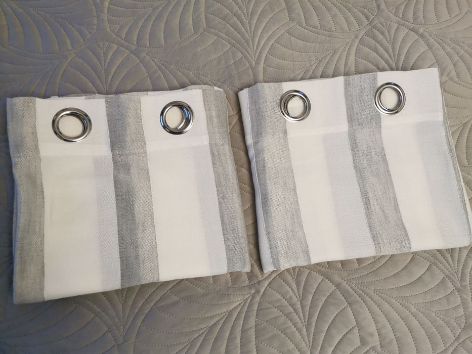 Zasłony na przelotkach 2 sztuki 140/260