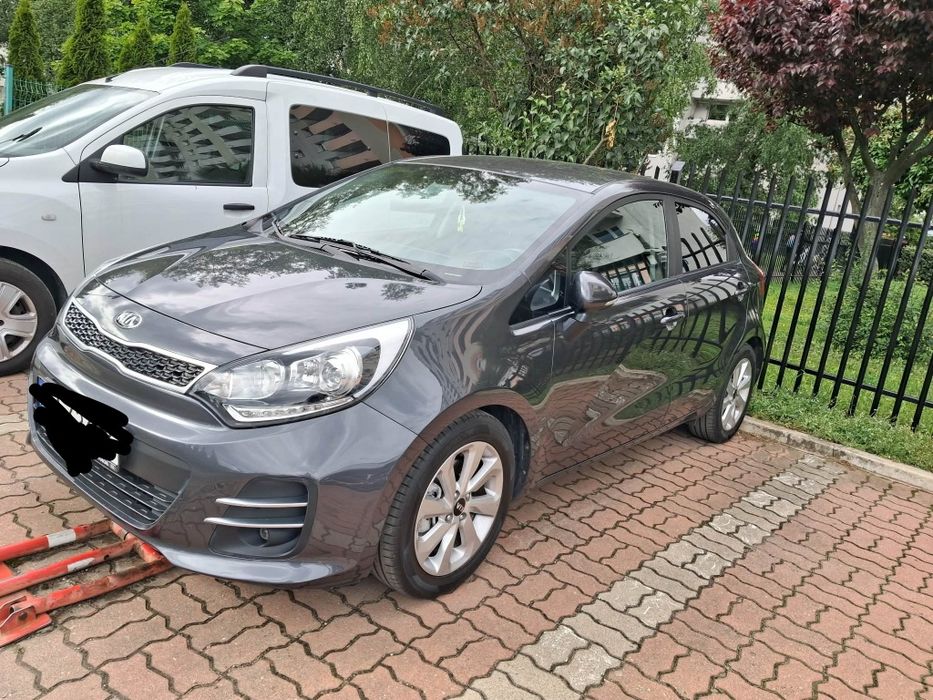 Samochód Kia Rio 2015r