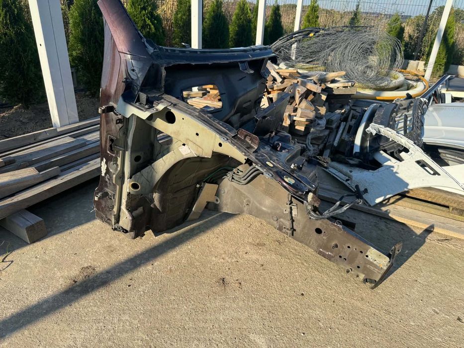 Ćwiartka prawy przód Porsche Macan 95B
