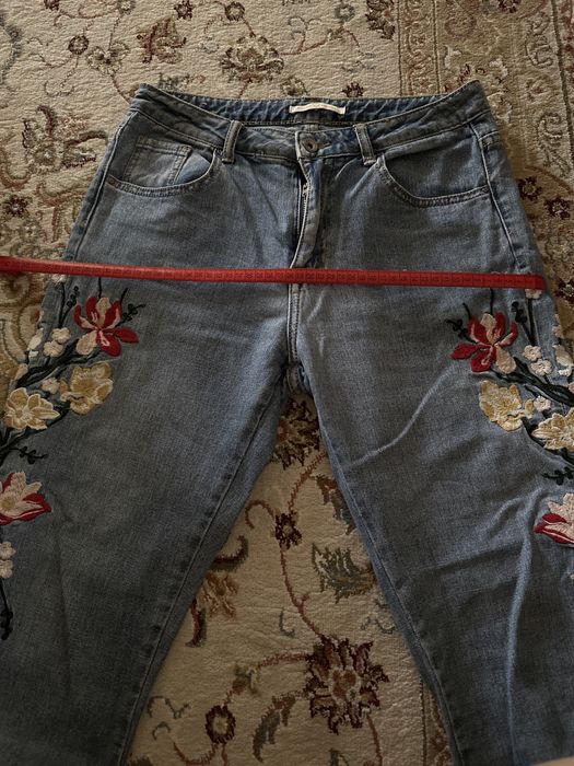 Бриджі з вишивкою