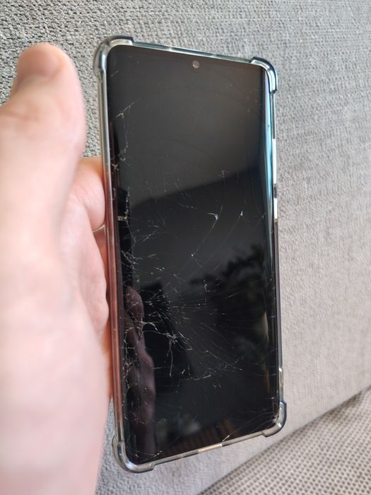 Huawei P30 Pro + dodatki głośnik, słuchawki, powerbank, etui