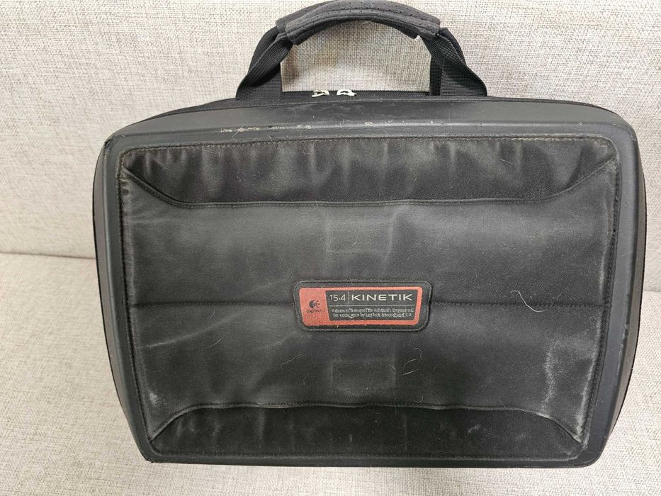 Torba na laptopa Logitech Kinetik