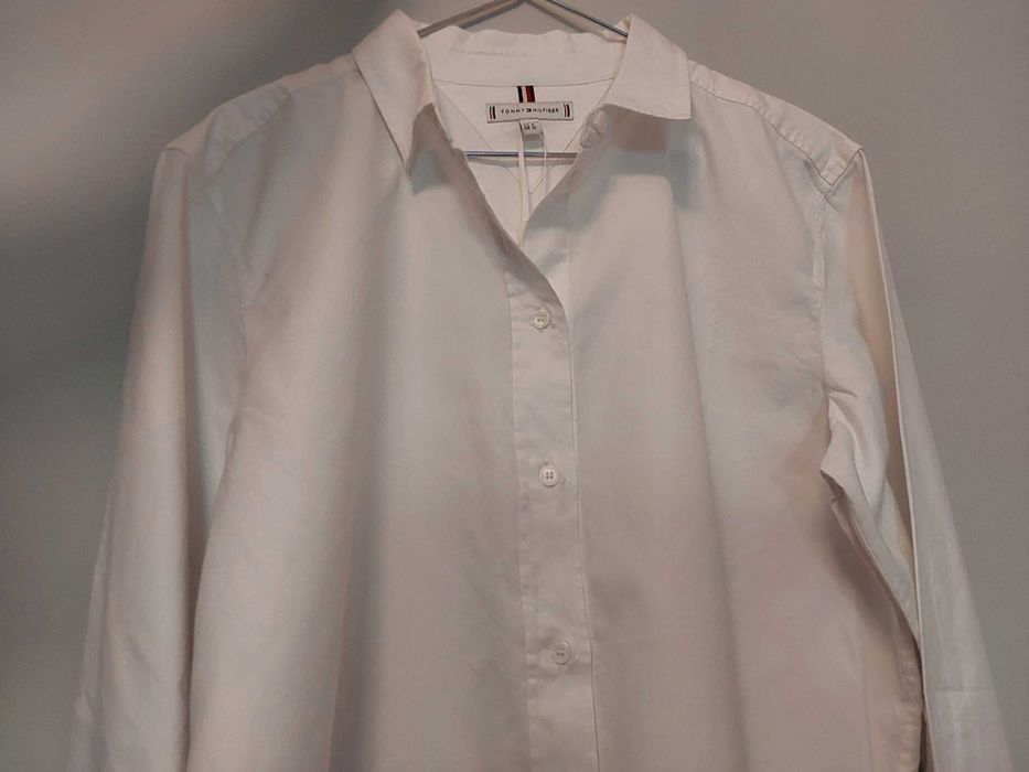 Camisa Senhora Tommy Hilfiger Branca.