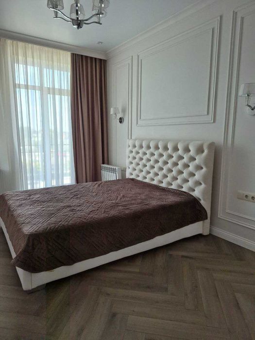 Під ПРОГРАМИ!!! 2к. квартира в Авторському кварталі з авторським ремонтом