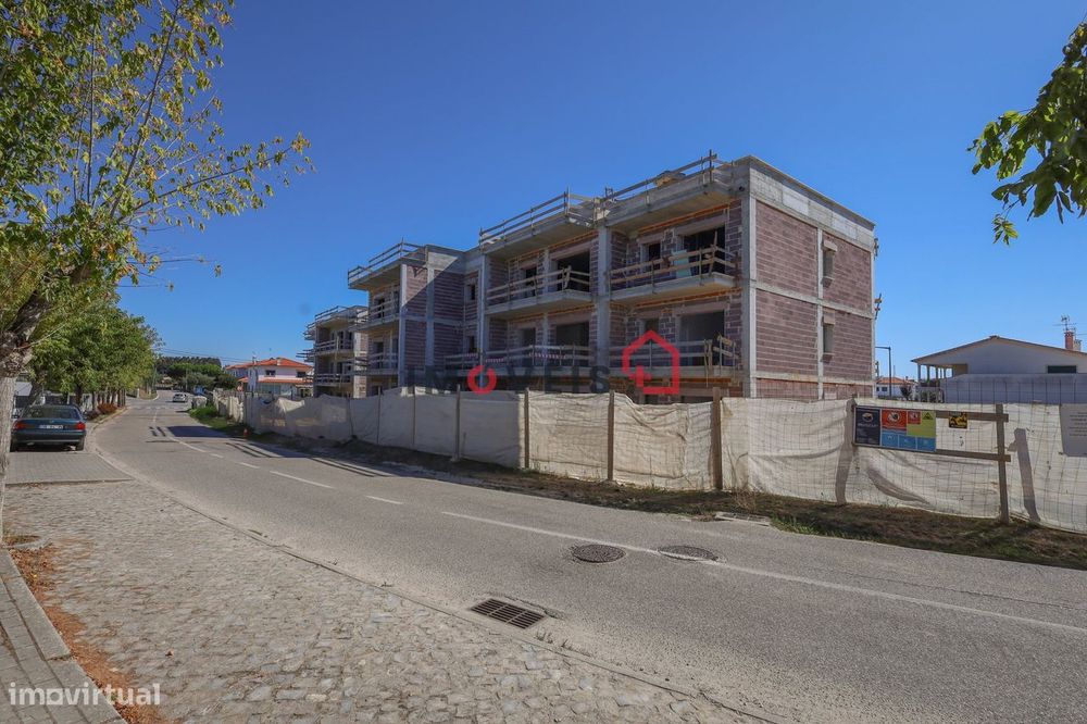 Apartamento T2 em construção – Parceiros, Leiria