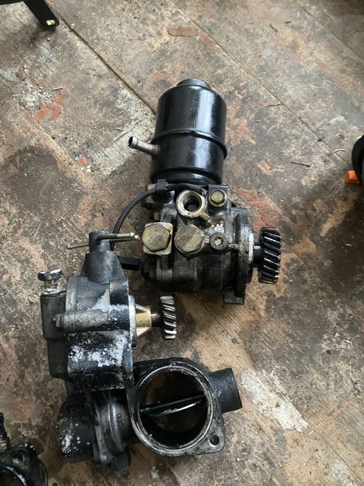 Гур насос гидроусилитель паджеро вагон спорт pajero wagon sport 3.2 30