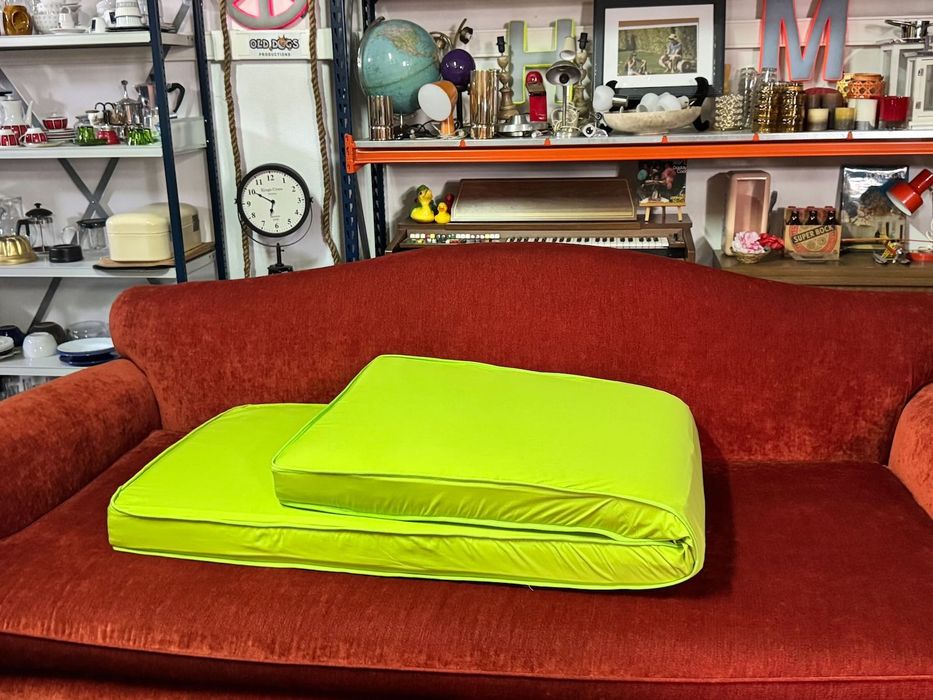 Colchão de espreguiçadeira c/ espuma firme e de cores vivas, dobrável - 210x70x10cm | 2pc.