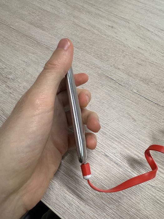 Apple iPod Touch 2nd Gen 8GB MP3 плеєр