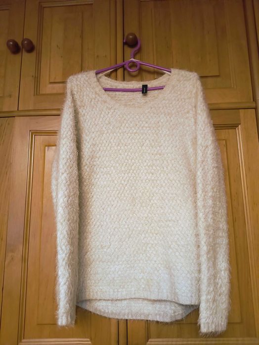 Sweter puchaty biały ecru Soya Concept rozmiar XS M