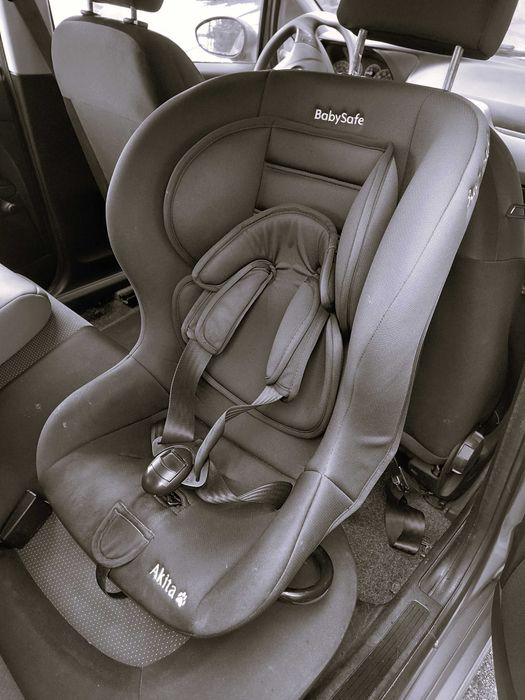 Cadeira auto como nova Babysafe Akita Grey/Black dos 0 aos 18kg