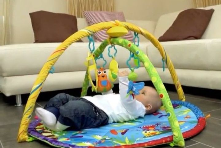 Музыкальный коврик Lamaze Симфония в пруду