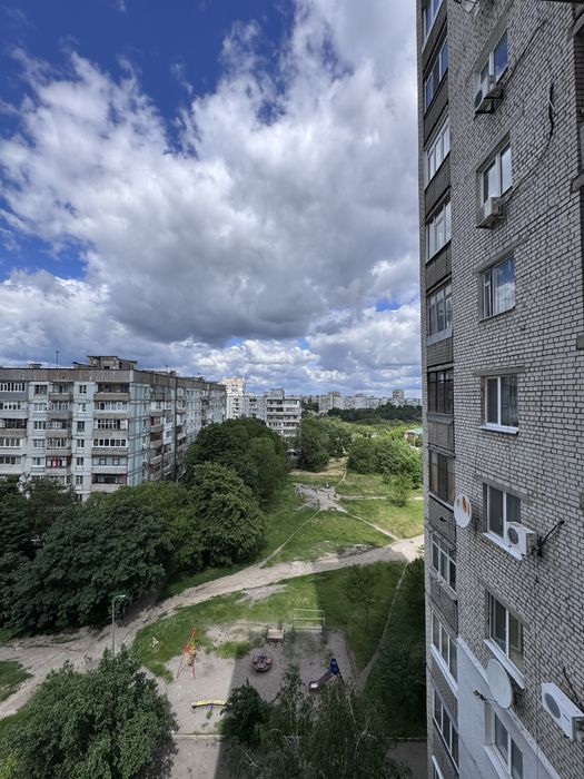 Продается  2 х комн. квартира Хортицкий район