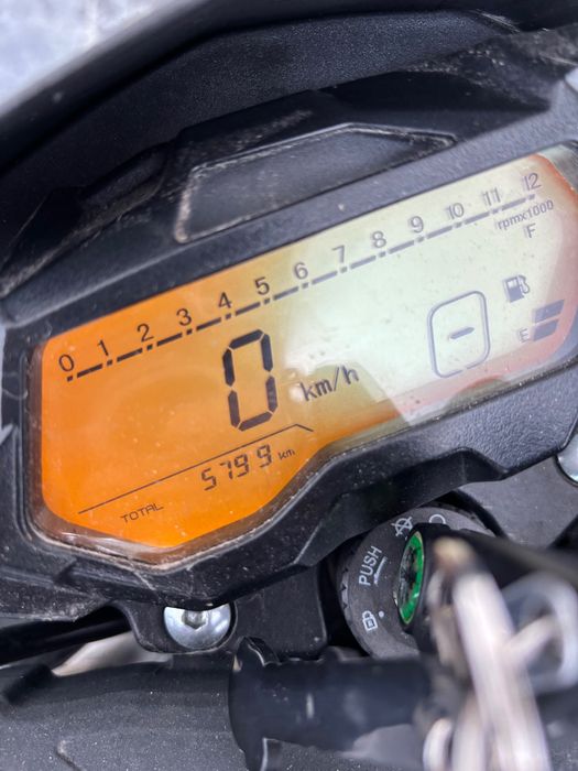 Benelli Bn 125 como nova