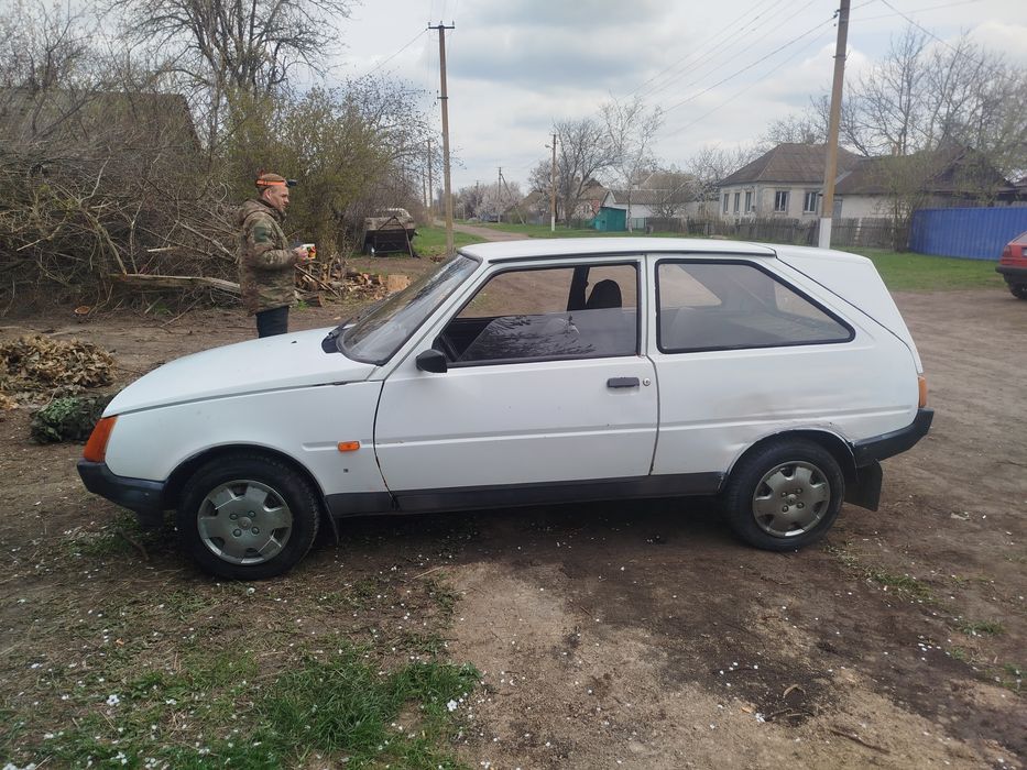 Продам таврію 2000 рік