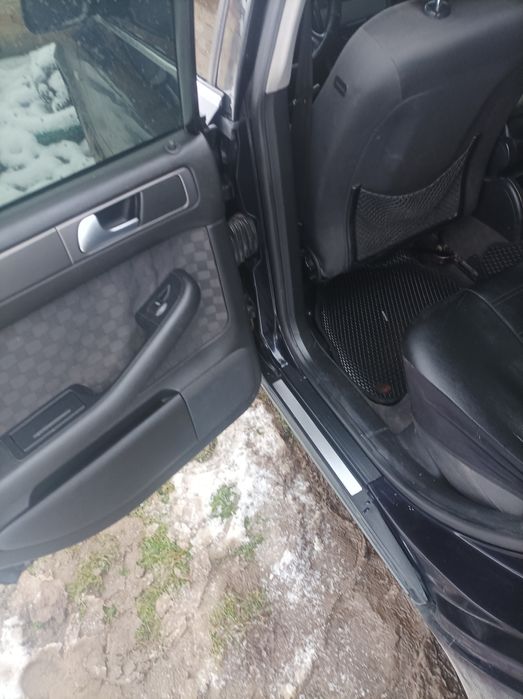 Продам авді А6 С5 в хорошому стані