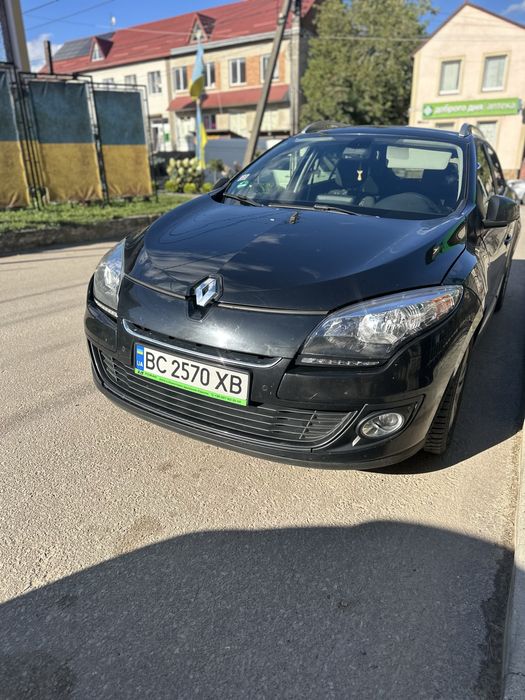 Меган 3. 2013 року
