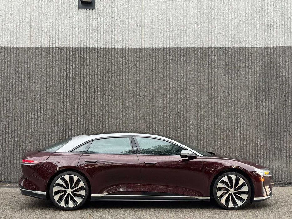 Lucid Air Grand Touring      2022