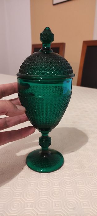 Cálice de vidro antigo