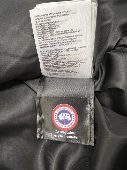 Пуховик canada goose