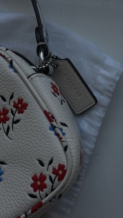 Сумка через плече coach