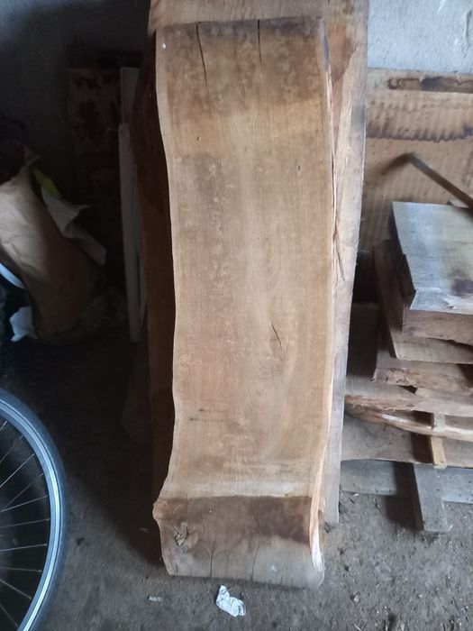 Deski dębowe sezonowane