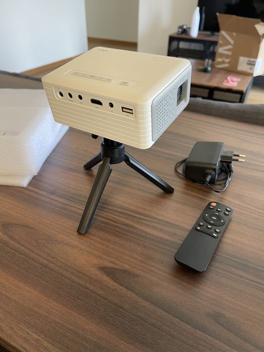 Vendo projector