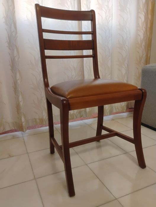 Cadeiras cerejeira