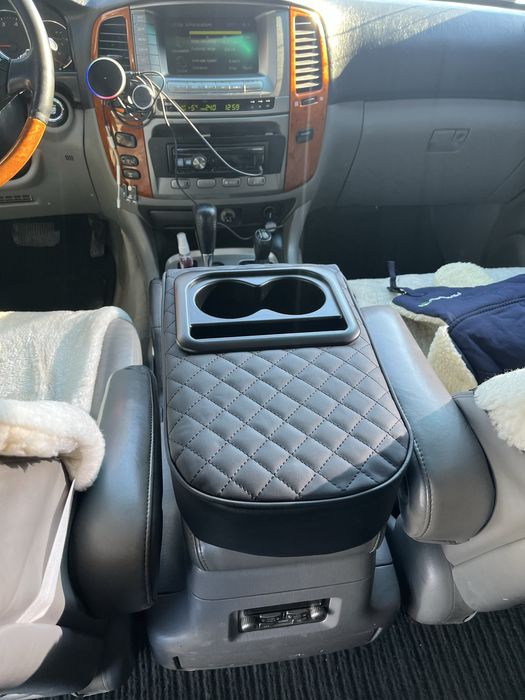 Продам Toyota Land Cruiser