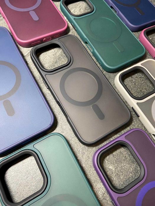 Чехол айфон 16 про макс MagSafe протиударний. Чохол iphone