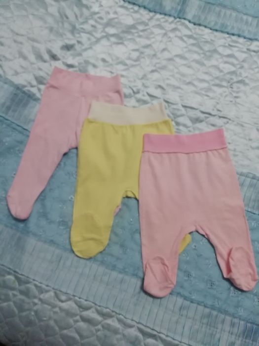 Повзунки для дівчинки