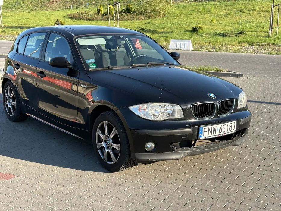 BMW Seria 1 BMW 118i E87 | 2005 | 360 415 km | Czarny | Doinwestowany mechanicznie
