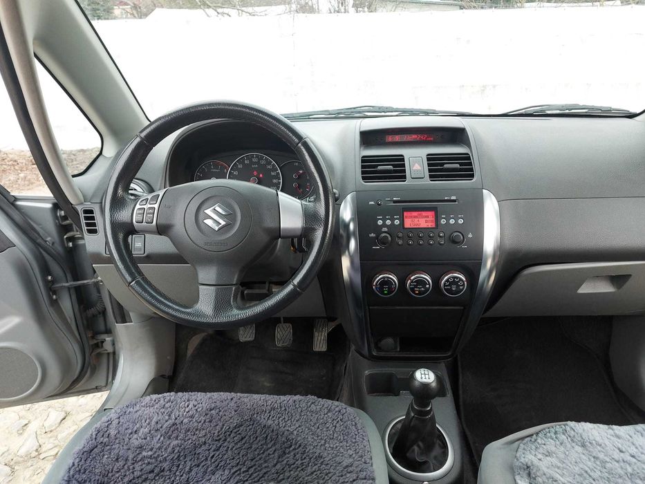 Suzuki SX4 2006r.4x4.1,6benzyna.107KM.142tys.Klimatronik.KsiążkaSerwis