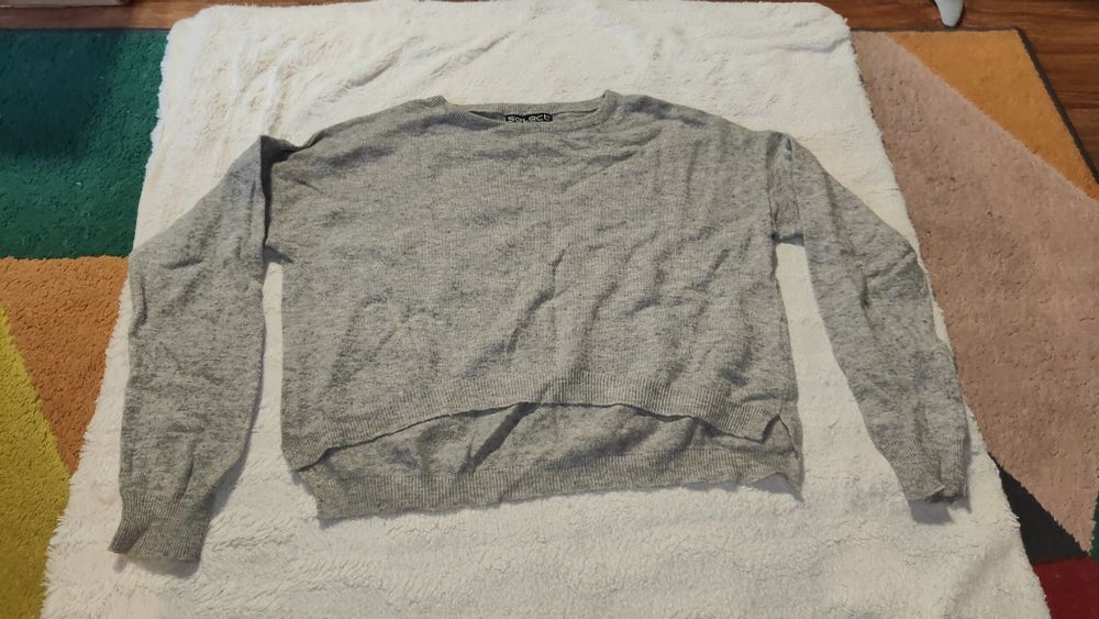 Zestaw swetrów damskich