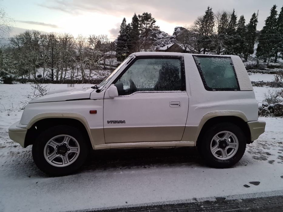 Excelente oportunidade de negocio SUZUKI VITARA DESCAPOTÁVEL AIRTOP