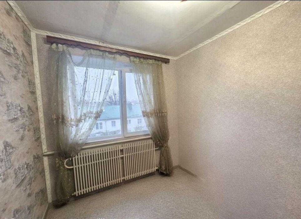 Дві кімнати в гуртожитку