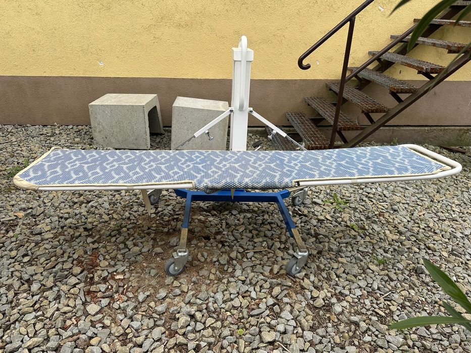 wozek do kapieli i transportu pacjenta