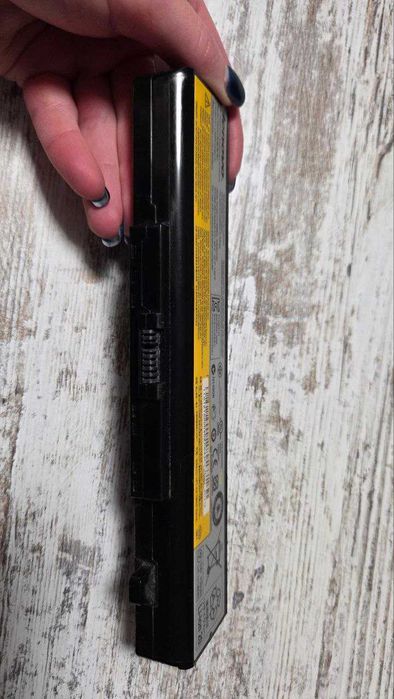 АКБ lenovo L11S6Y01 оригінальна 10.8V 4400mAh