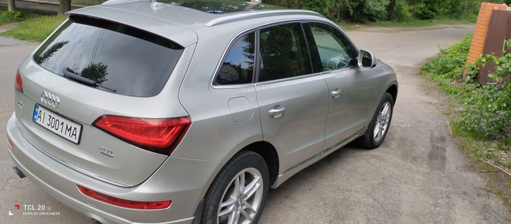 Продам Audi Q5 2015