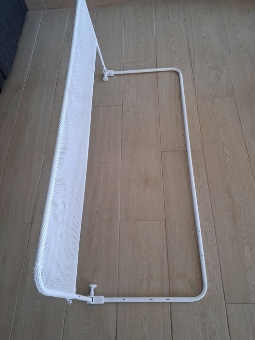 Barreira de segurança para cama