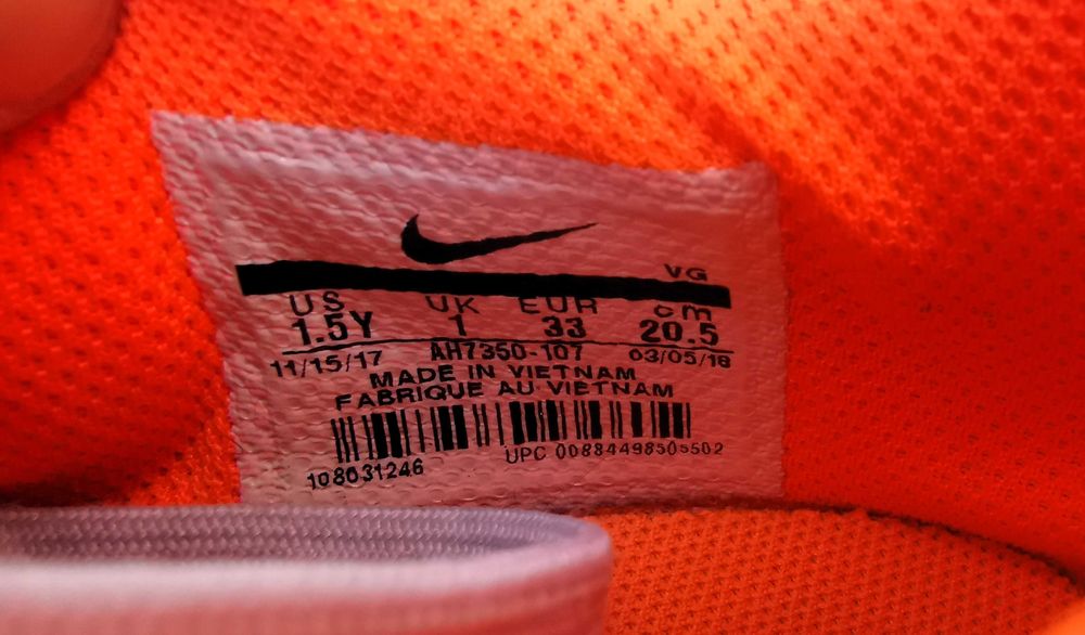 Chuteiras Nike criança tamanho 33